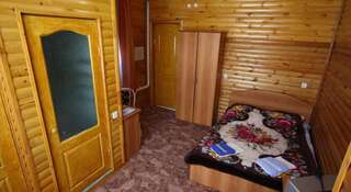 Гостиница  Adler Home Адлер Улучшенный двухместный номер с 1 кроватью или 2 отдельными кроватями-4